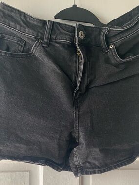 H&M Black Women's Denim Shorts with Classic Five-Pocket Style